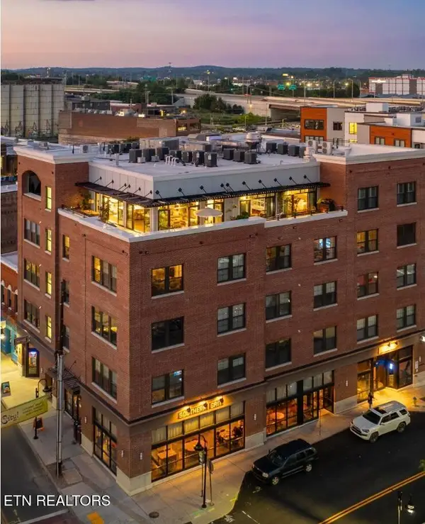 115 Willow Ave #200, Knoxville, TN 37915