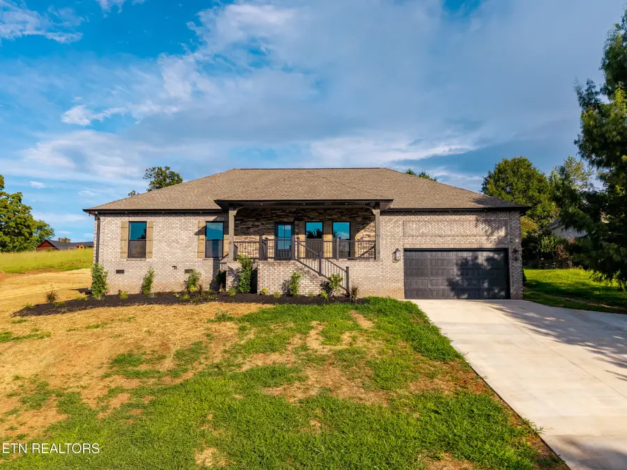 2440 Whisper Creek Drive, Friendsville, TN 37737 - #2
