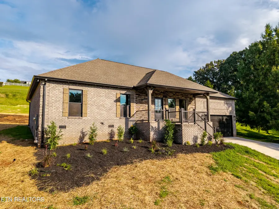 2440 Whisper Creek Drive, Friendsville, TN 37737 - #3