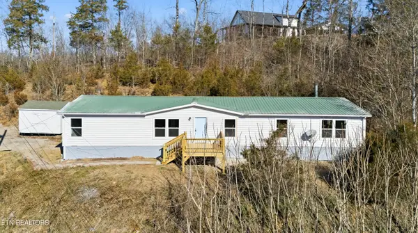 1564 Hollow Springs Rd, White Pine, TN 37890