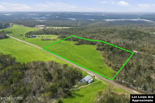 Highway 62, Deer Lodge, TN 37726