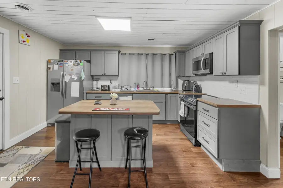 1170 Marguerite St, Morristown, TN 37814 - #3