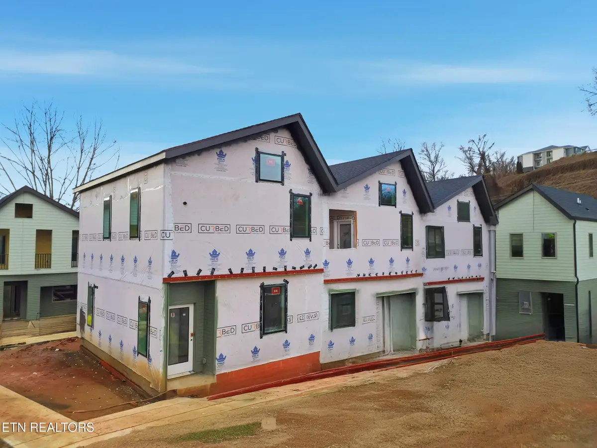 2600 Sevier Ave #103, Knoxville, TN 37920 - #1