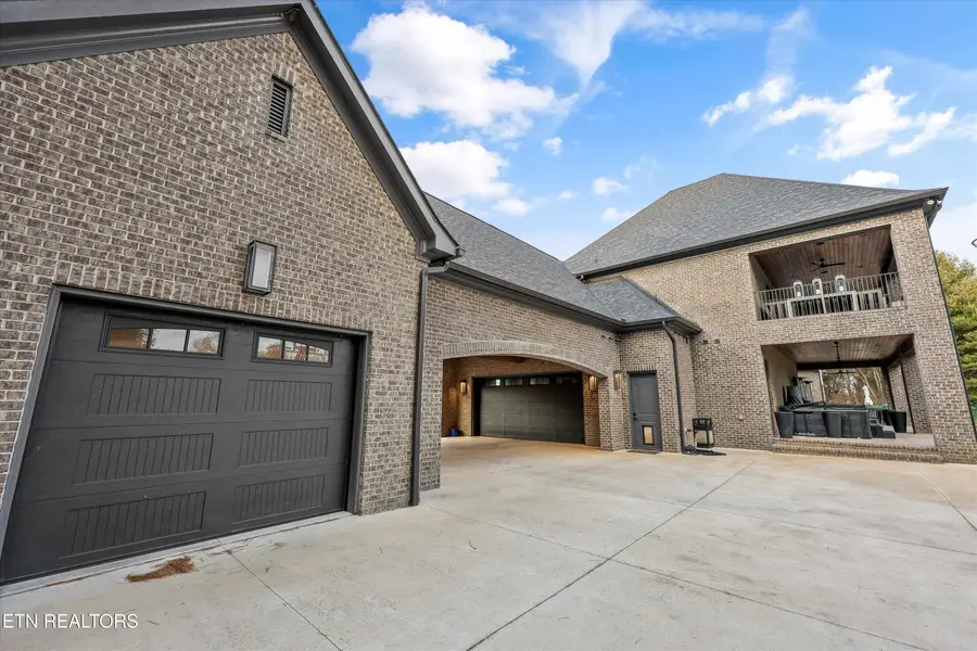 3521 Big Springs Rd, Maryville, TN 37801 - #3