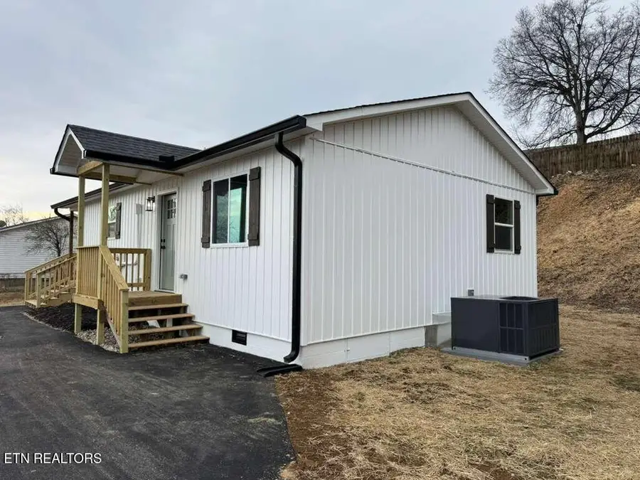 102 Hope Cir Circle, Kingston, TN 37763 - #2