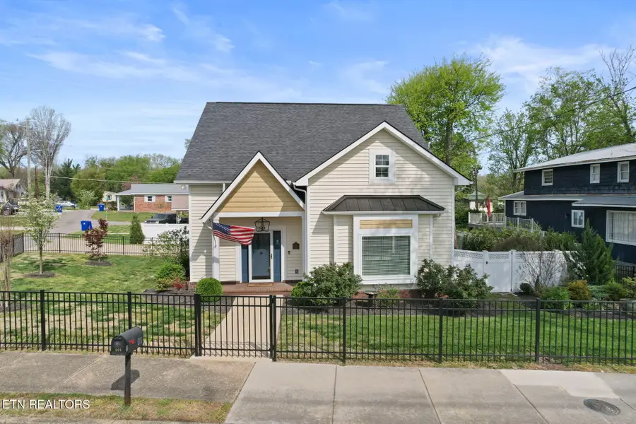 606 Eagle Bend Rd, Clinton, TN 37716 - #2