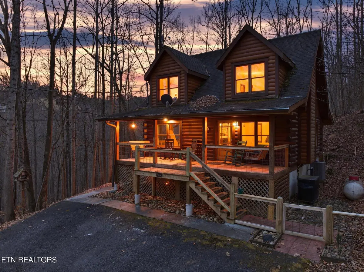 3303 Shagbark Hickory Ridge, Sevierville, TN 37862 - #1