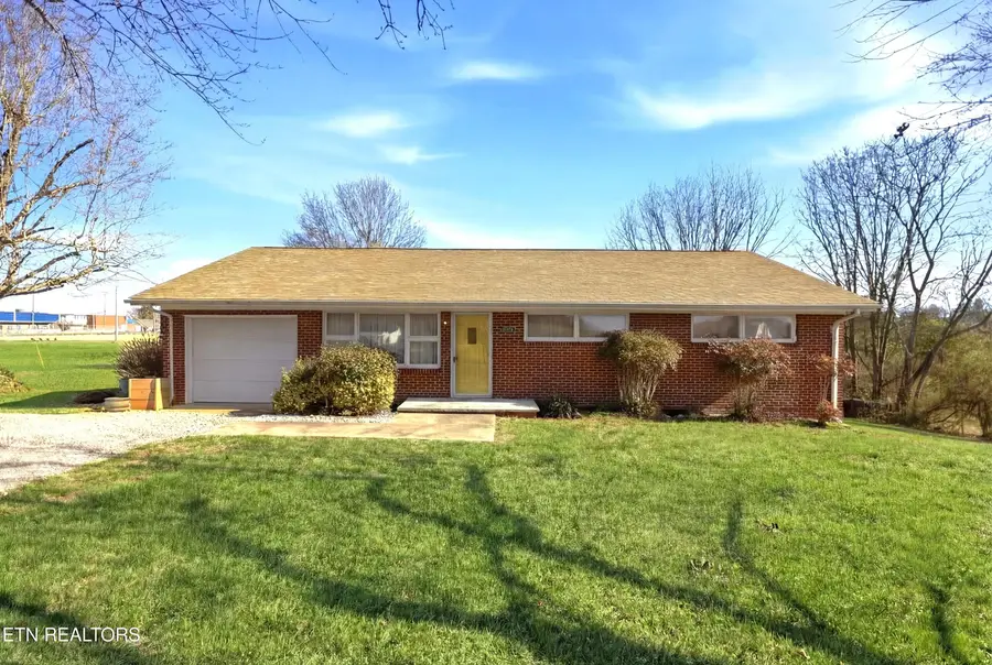 3236 Niles Ferry Rd, Vonore, TN 37885 - #2