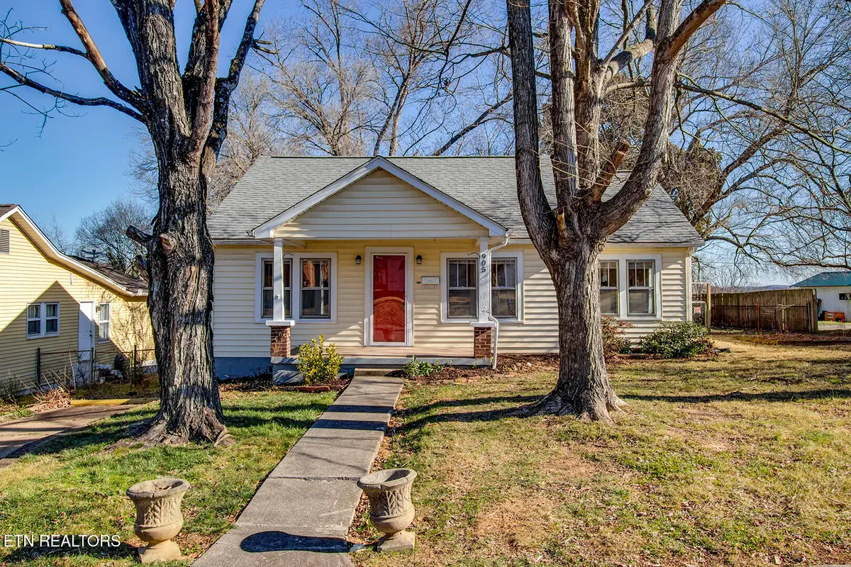 905 N C Street, Lenoir City, TN 37771 - #1