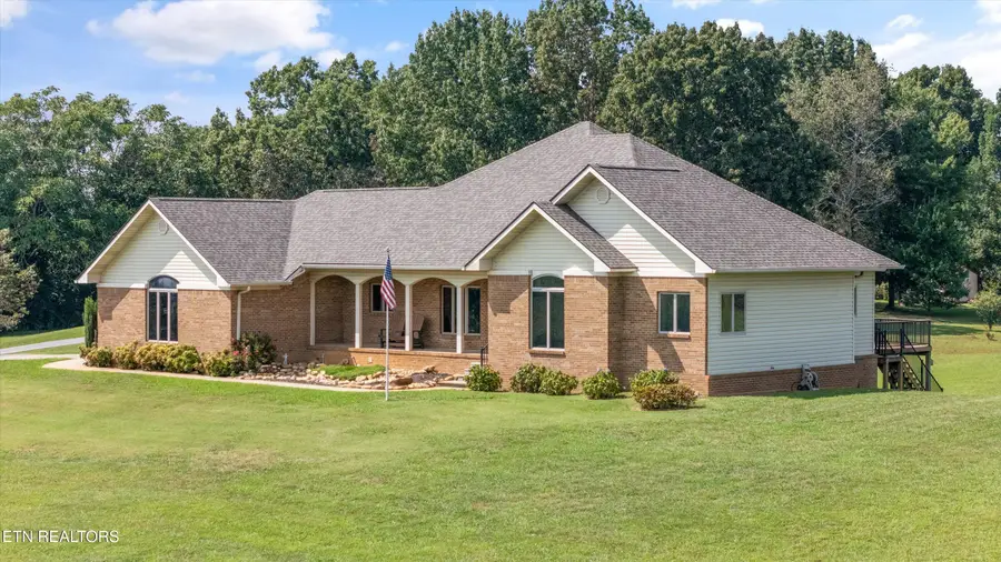 706 Loudon Rd, Loudon, TN 37774 - #2