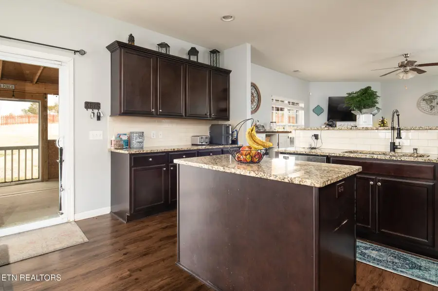 8259 Horseshoe Mesa Tr, Corryton, TN 37721 - #3