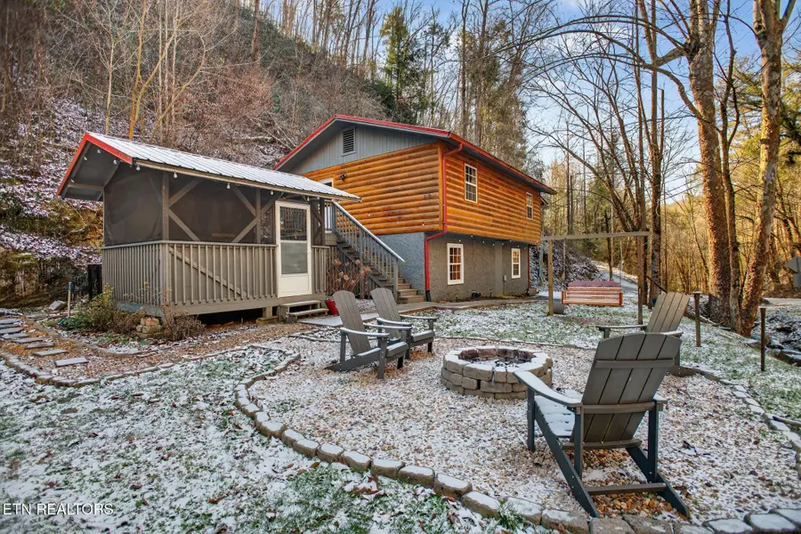 402 King Branch Rd, Sevierville, TN 37876 - #2