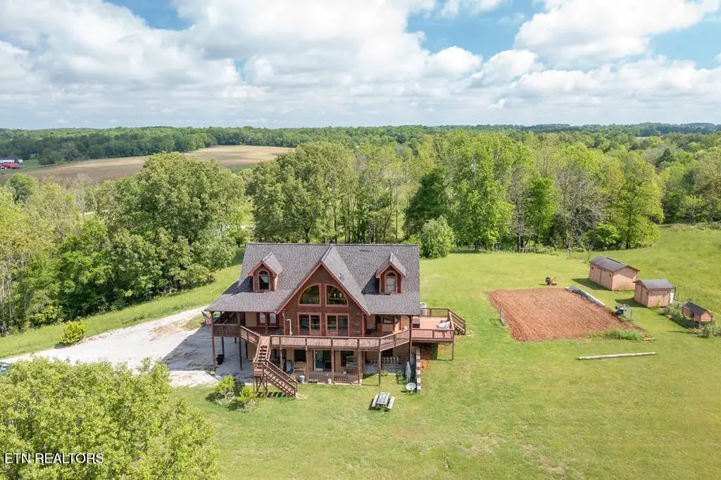 4232 Fanchers Mill Rd, Sparta, TN 38583 - #1