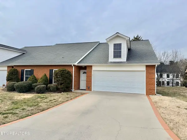 364 Battlecreek Way, Lenoir City, TN 37772