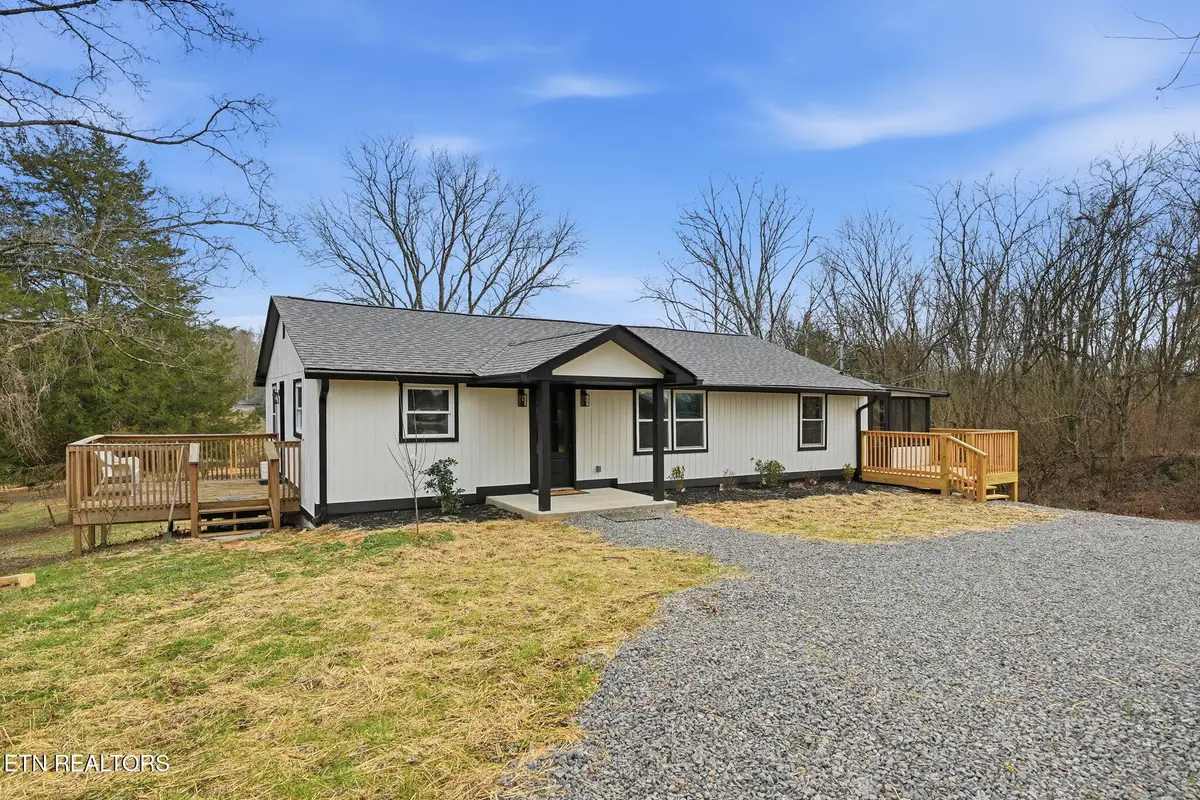 6202 Strawberry Plains Pike, Knoxville, TN 37914 - #1