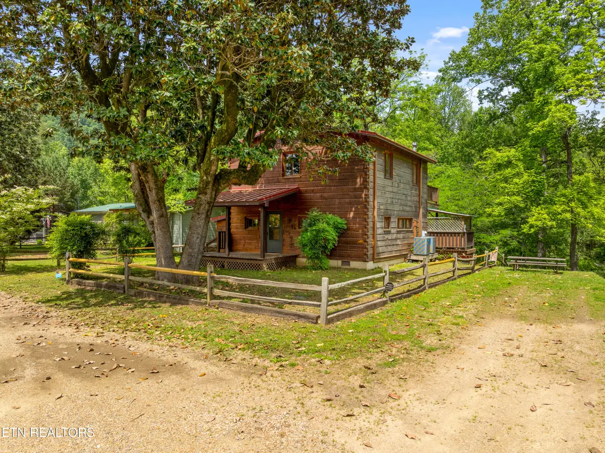 8513 E Lamar Alexander Pkwy, Townsend, TN 37882 - #1