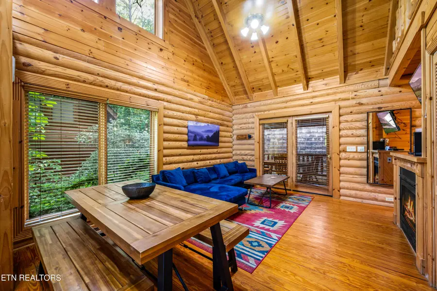 3225 Smoky Ridge Way, Sevierville, TN 37862 - #2