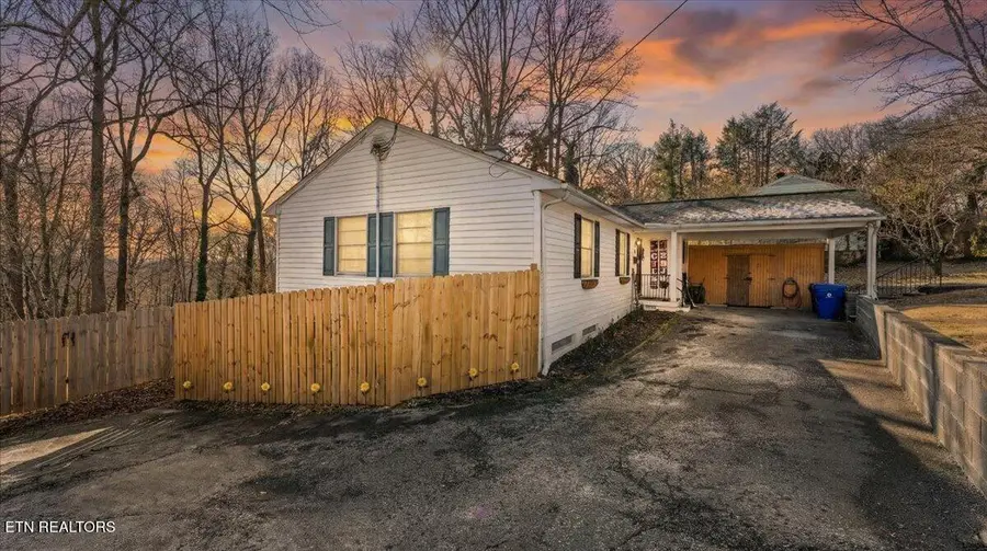 335 East Drive, Oak Ridge, TN 37830 - #3