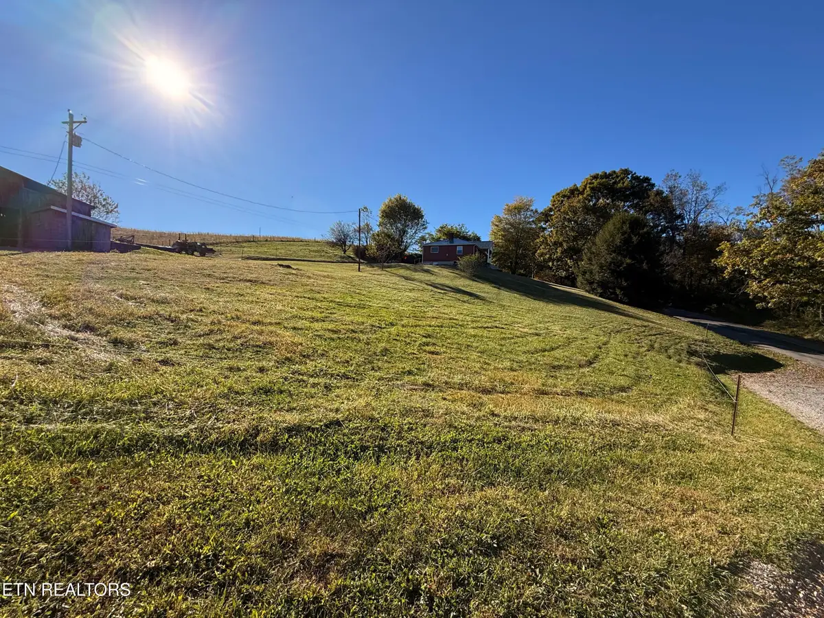 1834 Balls Chapel Rd, Rose Hill, VA 24281 - #1