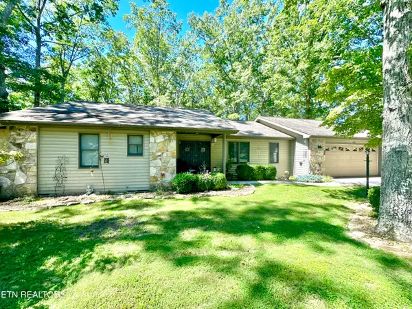 122 Glenwood Drive, Crossville, TN 38558