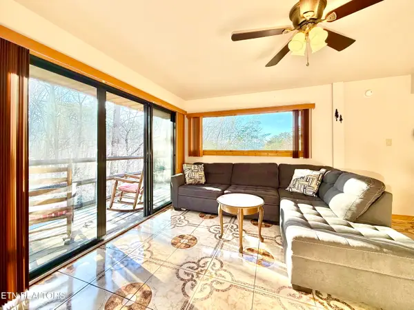 1081 Cove Rd #914, Sevierville, TN 37876