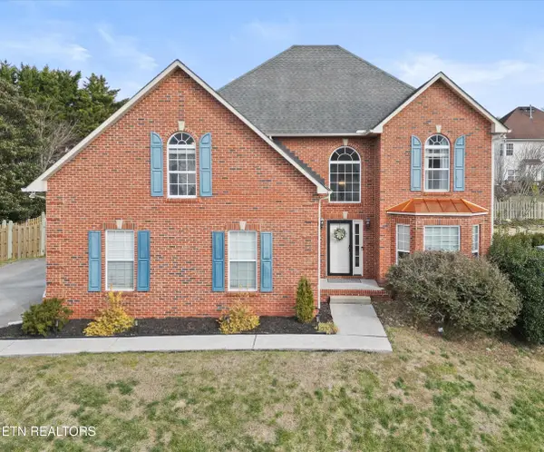 628 Lake Heather Rd, Knoxville, TN 37934