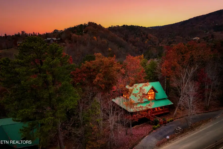 2017 Smoky Cove Rd, Sevierville, TN 37876 - #3