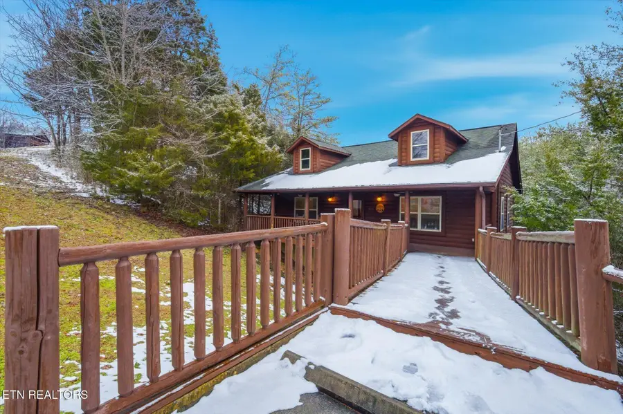 1960 Oakmont Drive, Sevierville, TN 37876 - #2