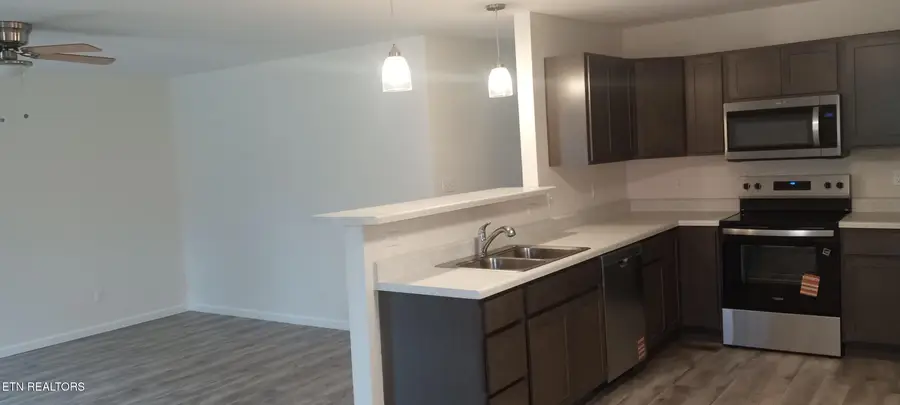 2740 Carson Ave, Knoxville, TN 37917 - #3