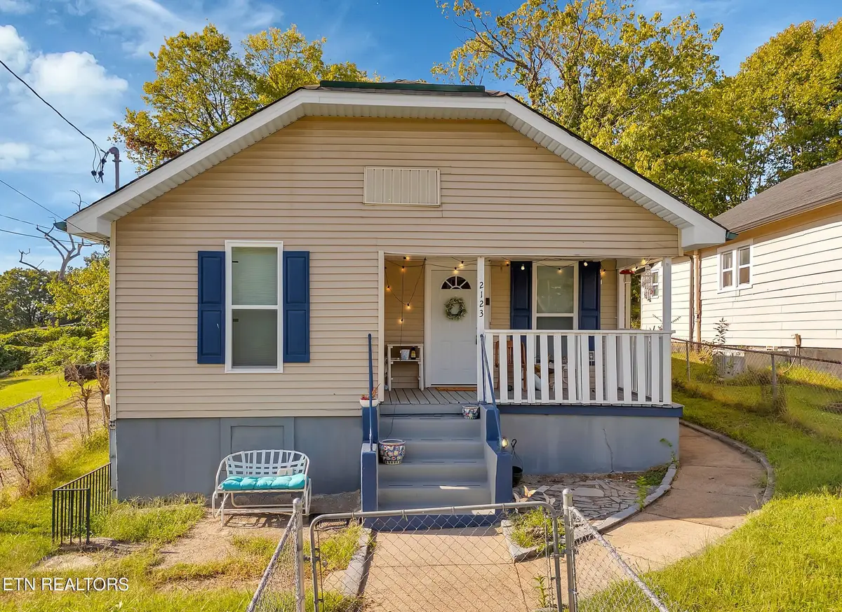 2123 Vermont Ave, Knoxville, TN 37921 - #1