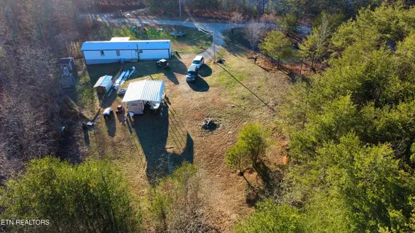 25 Myers Loop Rd, Pikeville, TN 37367