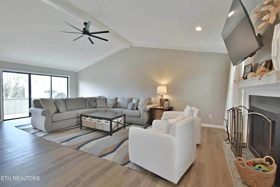 8701 Olde Colony #Apt 62, Knoxville, TN 37923 - #2