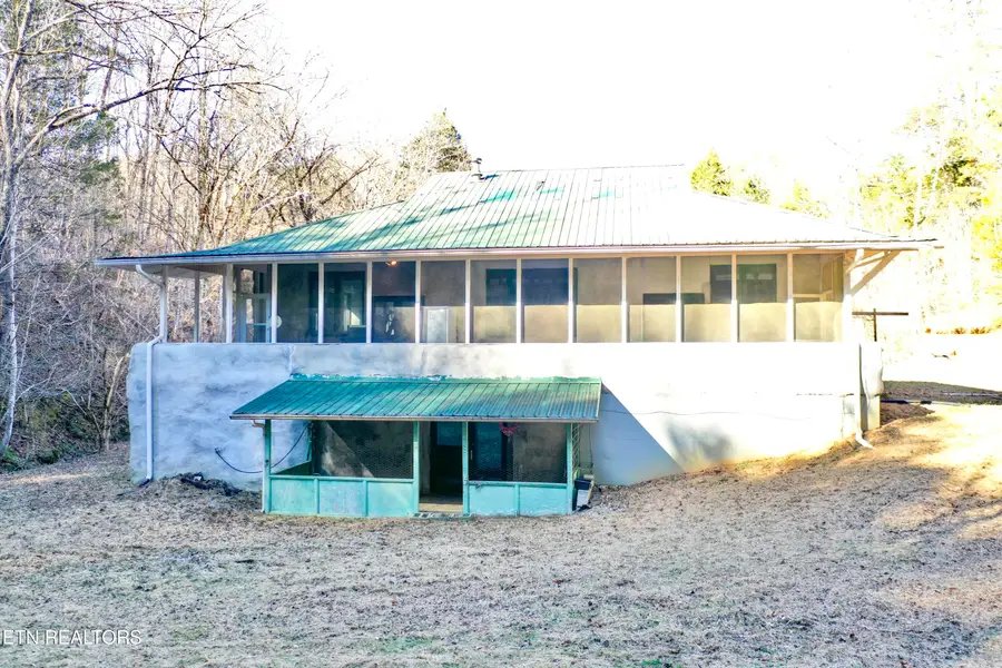 1650 Indian Creek Rd, Thorn Hill, TN 37881 - #2