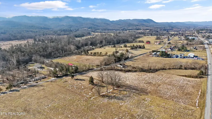 1333 Cherry St, Rutledge, TN 37861 - #3