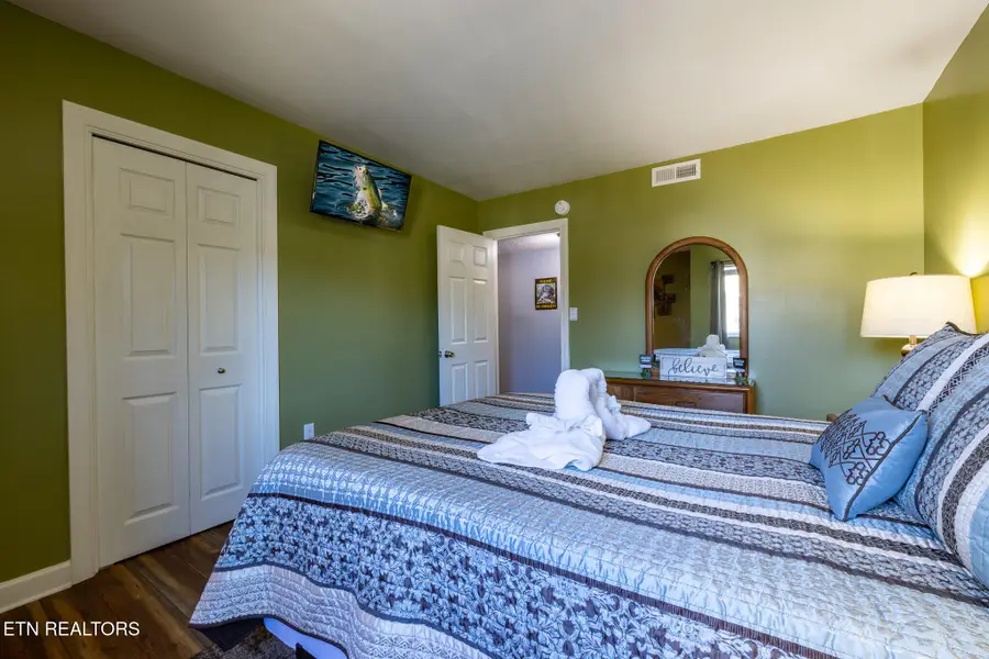 1260 Ski View Drive #APT 8304, Gatlinburg, TN 37738 - #3