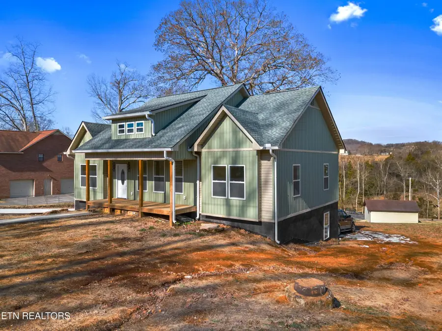 869 N Outer Drive, Morristown, TN 37814 - #3