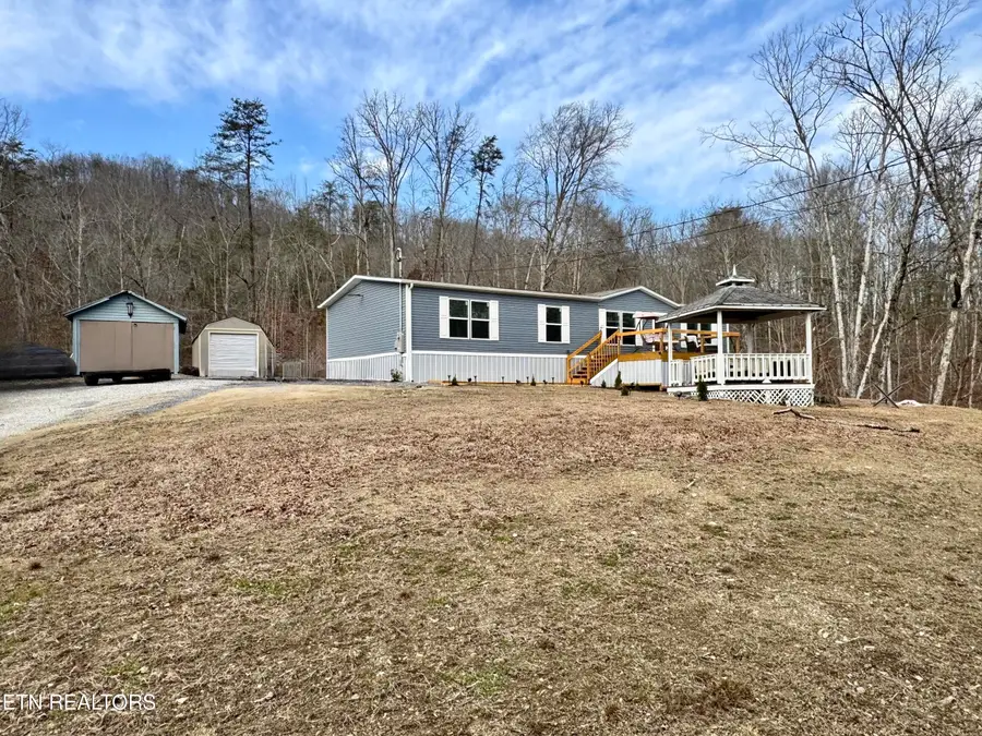 409 Bull Run Rd, Luttrell, TN 37779 - #2