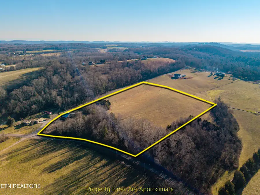 564 Derby Chase Drive, Philadelphia, TN 37846 - #3