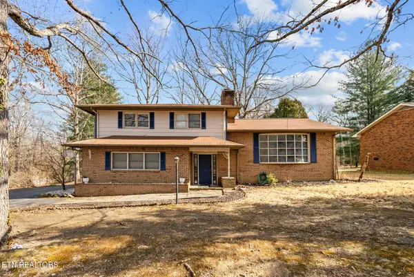 2275 Spruce Loop, Crossville, TN 38555