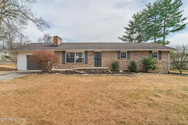 4712 Douglas Dam Rd, Strawberry Plains, TN 37871