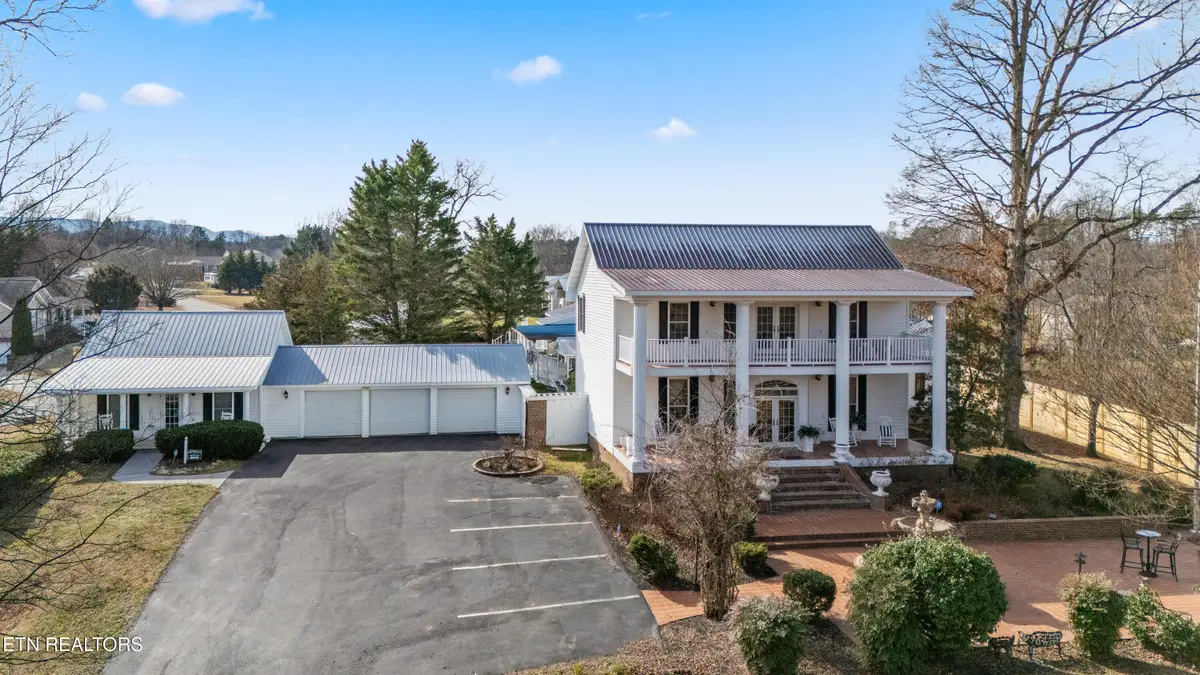 2947 Sam James Rd, Maryville, TN 37803 - #1