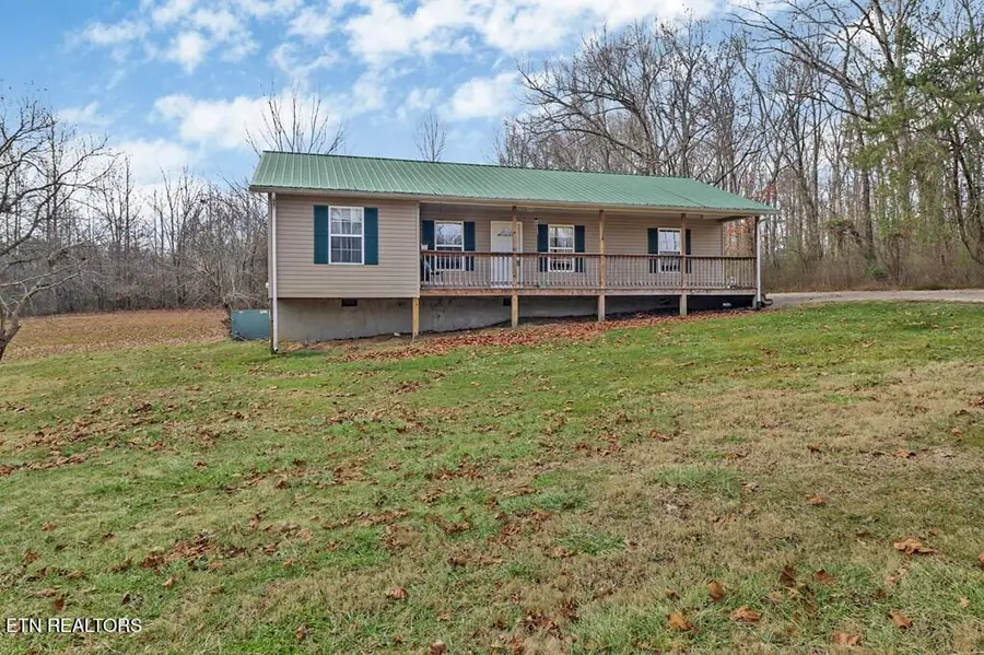 660 E Rock Quarry Rd, Clarkrange, TN 38553 - #3