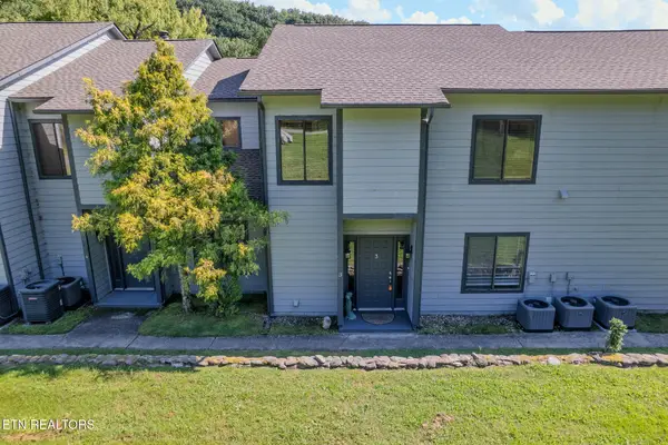 4164 Old Webb Creek Rd #APT 3, Gatlinburg, TN 37738