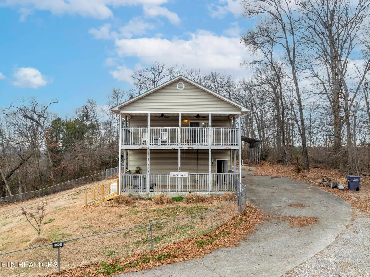 827 Pleasant View Drive, Dandridge, TN 37725 - #1