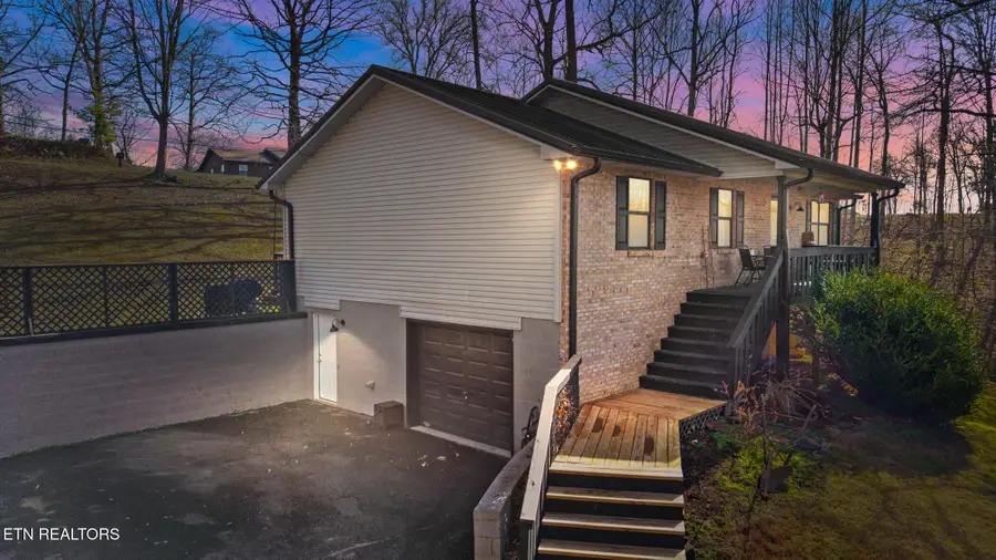 366 Booker Rd. Rd, Maynardville, TN 37807 - #2