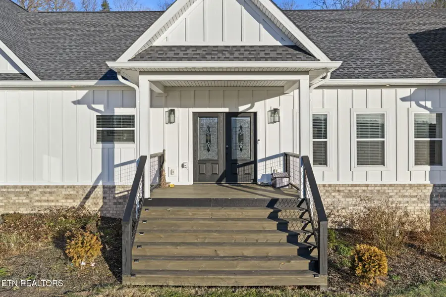 916 Zirkle Rd, Dandridge, TN 37725 - #3