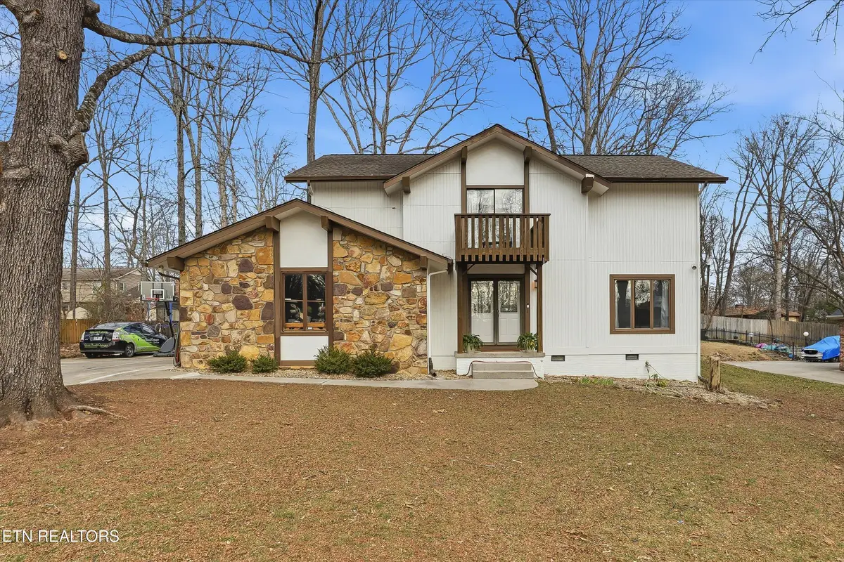 7940 Castlecomb Rd, Powell, TN 37849 - #1
