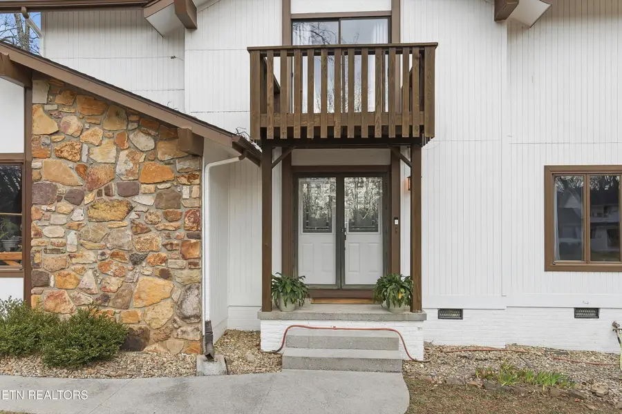 7940 Castlecomb Rd, Powell, TN 37849 - #2