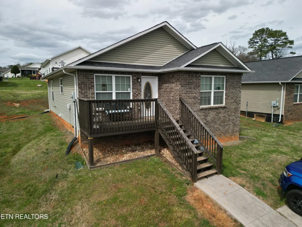 1725 Watauga St, Sevierville, TN 37876 - #1