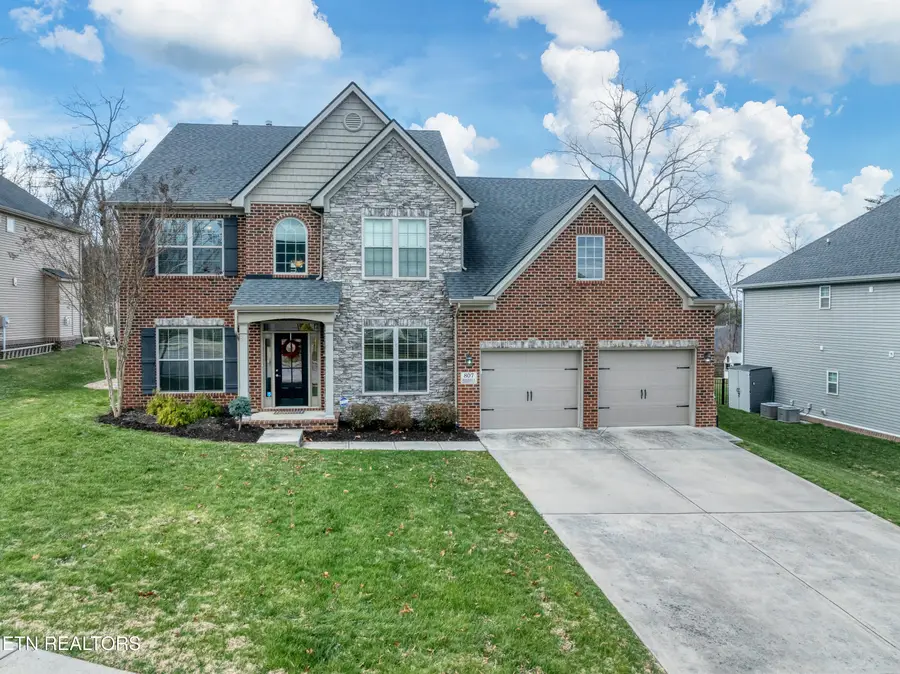 807 Brookwood Lane, Maryville, TN 37801 - #3